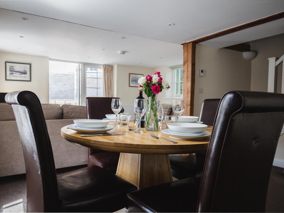 Queens Winchcombe Ngoại thất bức ảnh